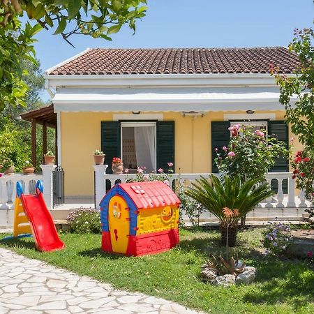 Kariá Holiday Home Lefkímmi Exterior foto