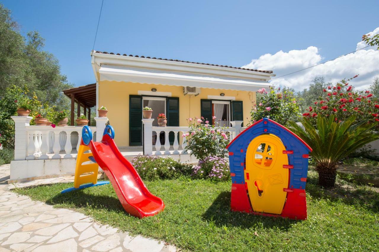 Kariá Holiday Home Lefkímmi Exterior foto